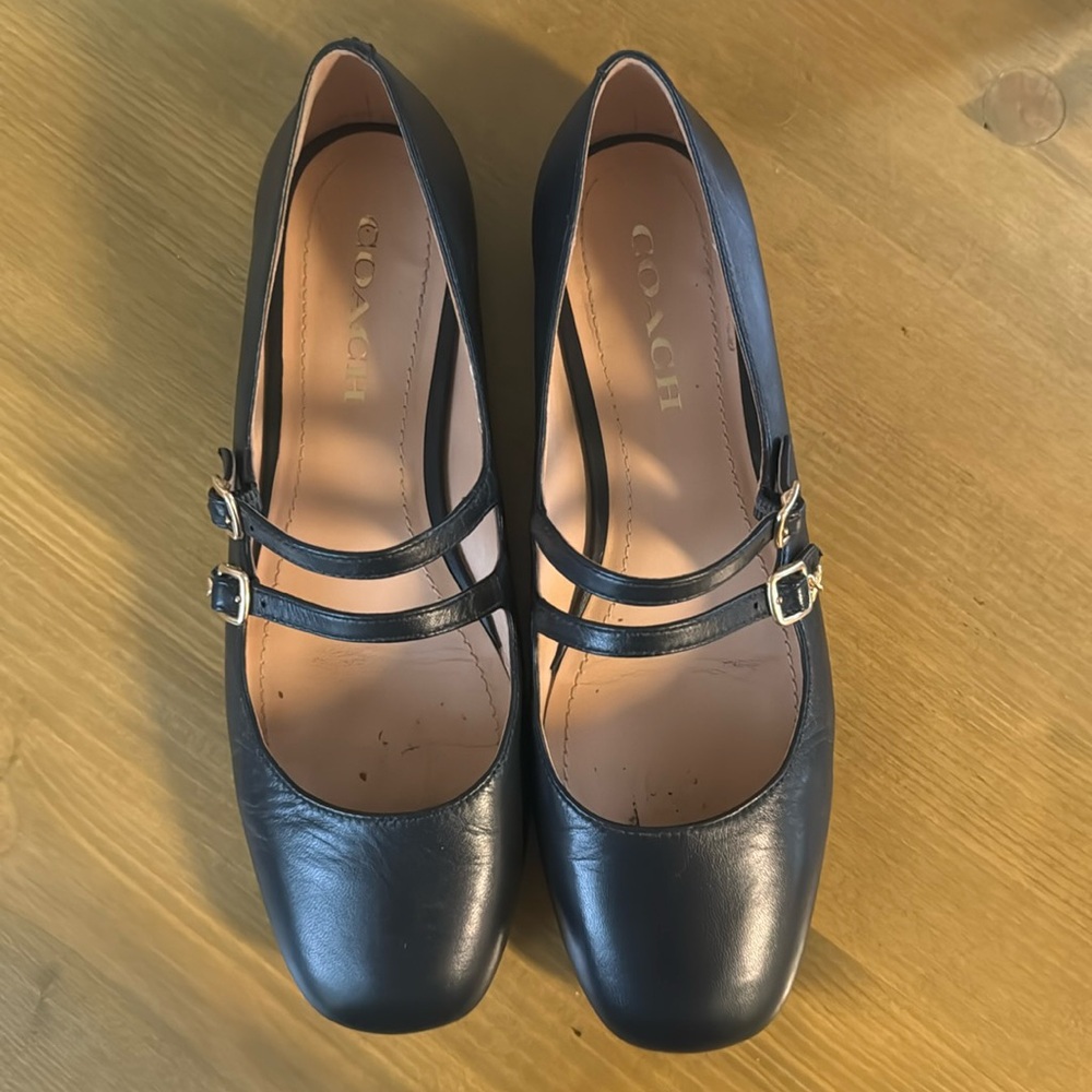 Coach Whitley Mary Jane